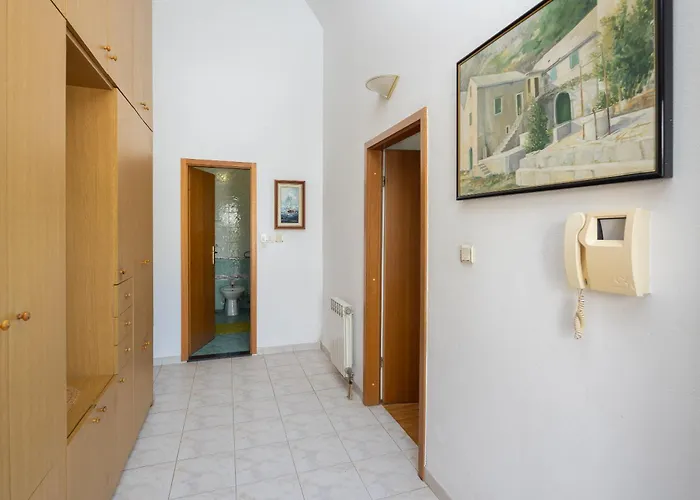 Fortuna - Shared Pool Lägenhet Lokva Rogoznica