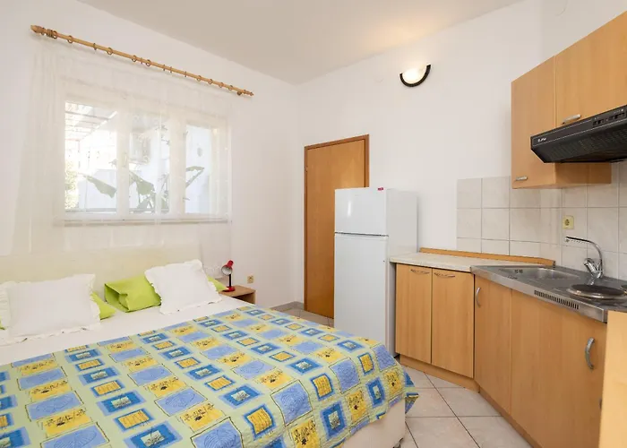 Fortuna - Shared Pool Lägenhet