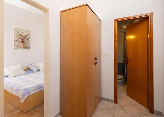 Fortuna - Shared Pool Lägenhet *