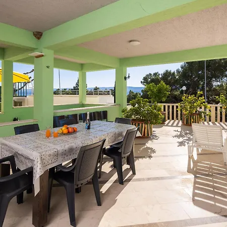 Fortuna - Shared Pool Apartment Lokva Rogoznica