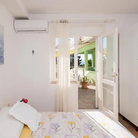 Apartment Fortuna - Shared Pool Lokva Rogoznica
