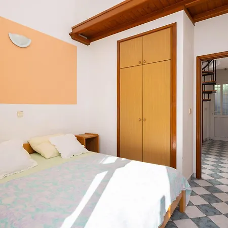 Apartment Fortuna - Shared Pool