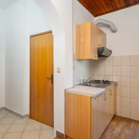 Apartment Fortuna - Shared Pool