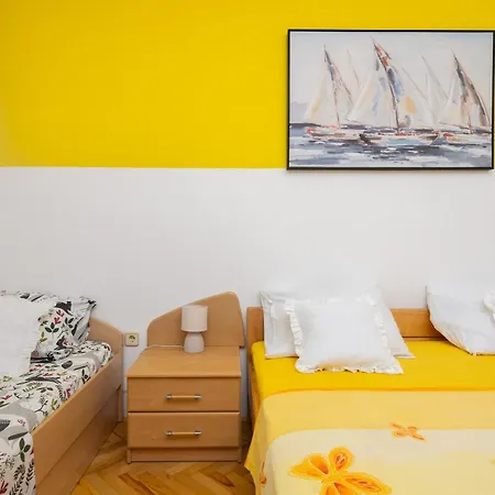 Apartment Fortuna - Shared Pool Lokva Rogoznica