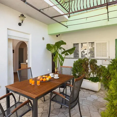 Apartment Fortuna - Shared Pool *