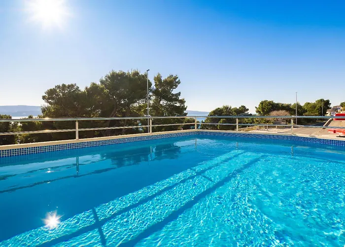 Fortuna - Shared Pool Lejlighed